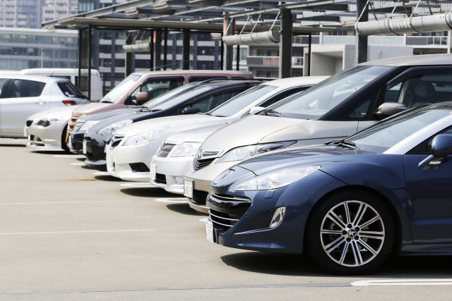 車を購入した時の会計処理は?