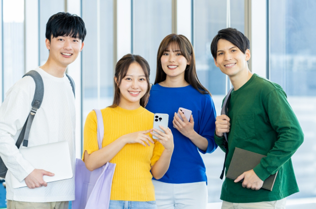 Q238 【学生アルバイト】勤労学生控除を受けられる方は?申請は必要?令和7年基礎控除改正後の影響は?